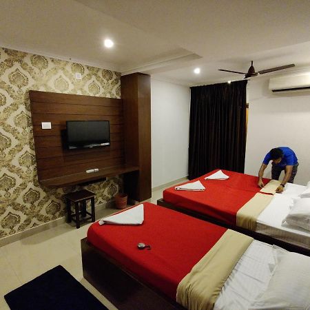 Vyavahar Lodge Удипи Экстерьер фото