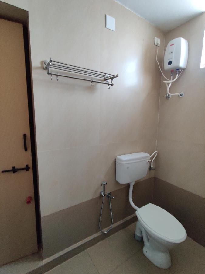 Vyavahar Lodge Удипи Экстерьер фото